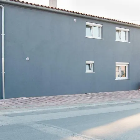 Apartman Edvin *