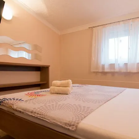 Edvin Apartment Pula